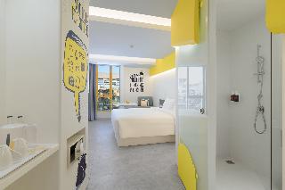 Yello Hotel Kuta Beachwalk Bali fotoÄŸrafÄ±