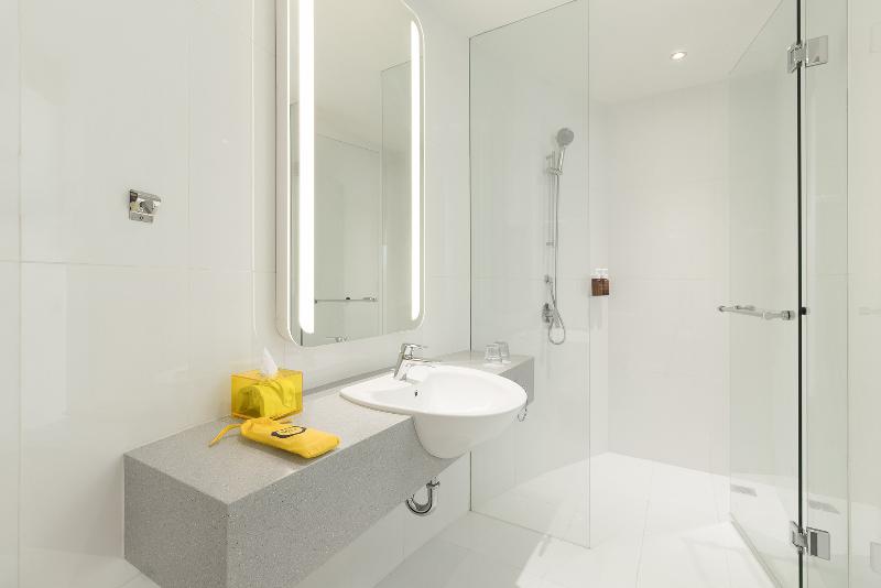 Yello Hotel Kuta Beachwalk Bali - Oda