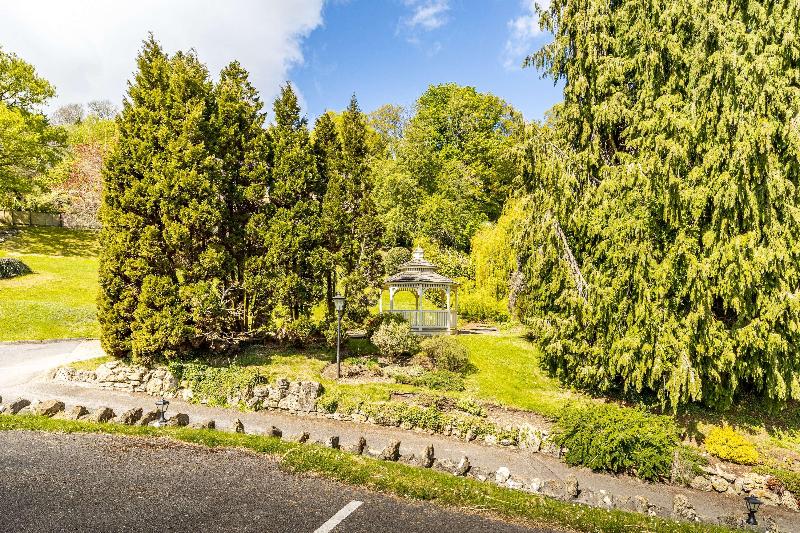 Best Western Limpley Stoke - Genel