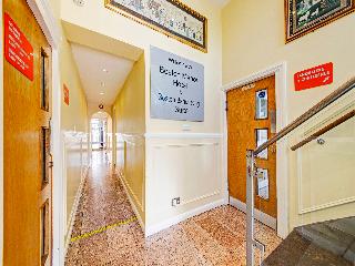 OYO Bostons Manor Hotel fotoÄŸrafÄ±