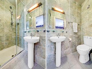 OYO Bostons Manor Hotel fotoÄŸrafÄ±