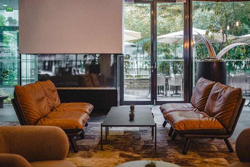 OREA Hotel Angelo Praha - Lobi