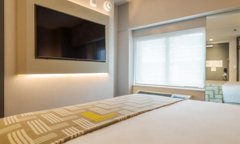 Pestana CR7 Times Square City Center Hotel - Oda