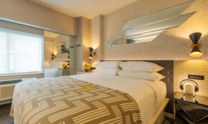 Pestana CR7 Times Square City Center Hotel - Oda