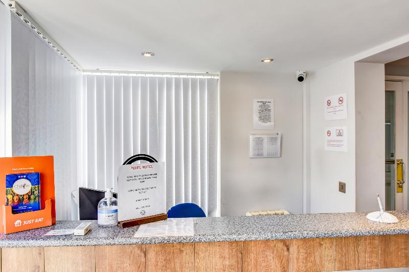 The Hotel Rafiya, Redditch - Lobi