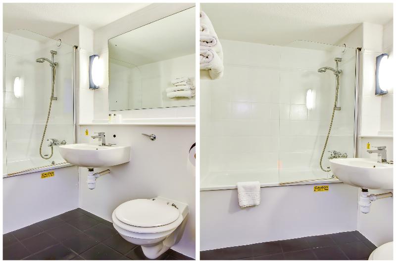 The Hotel Rafiya, Redditch - Oda