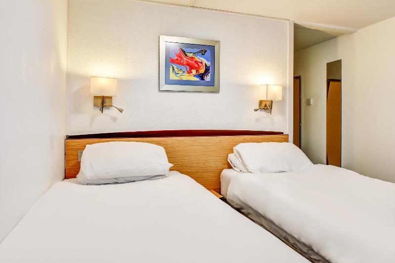 The Hotel Rafiya, Redditch - Oda