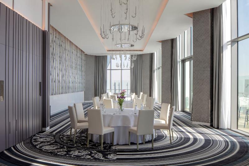SLS Dubai Hotel & Residences - Toplantı