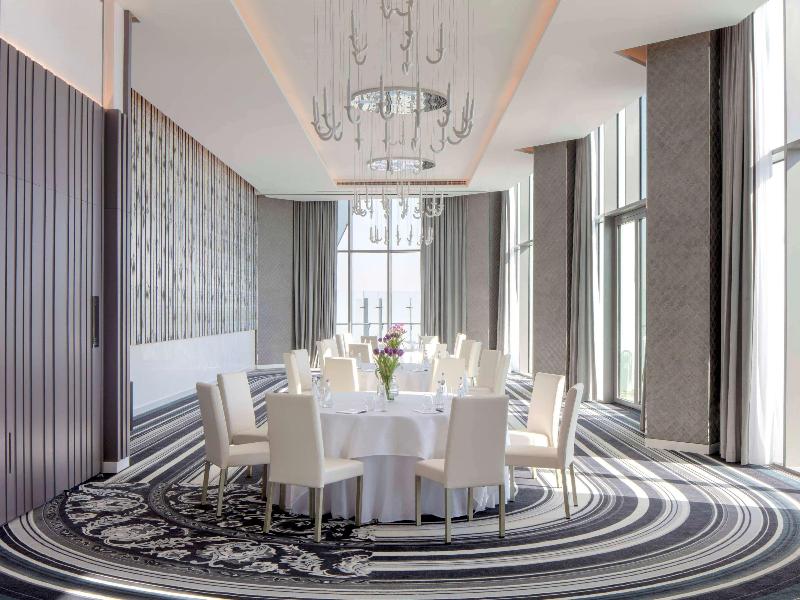 SLS Dubai Hotel & Residences - Toplantı