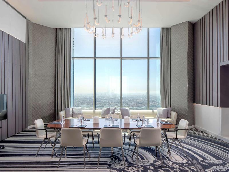 SLS Dubai Hotel & Residences - Toplantı