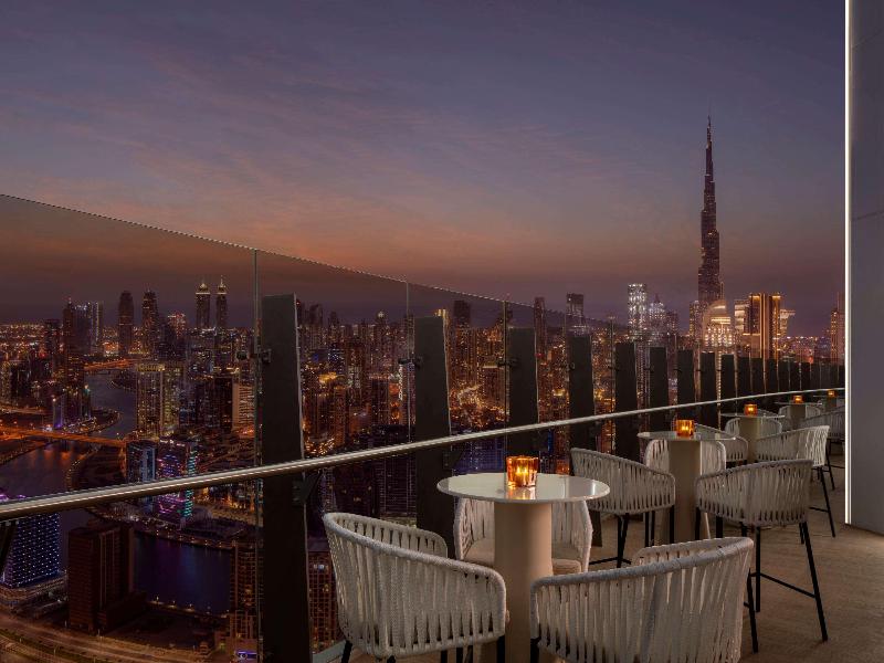 SLS Dubai Hotel & Residences - Toplantı