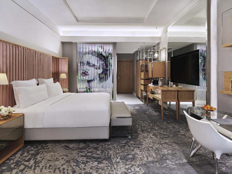 SLS Dubai Hotel & Residences - Oda