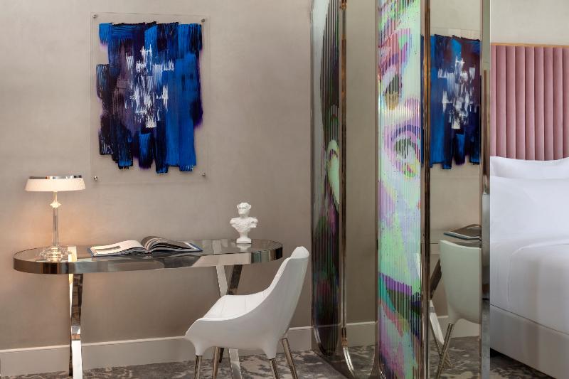 SLS Dubai Hotel & Residences - Oda