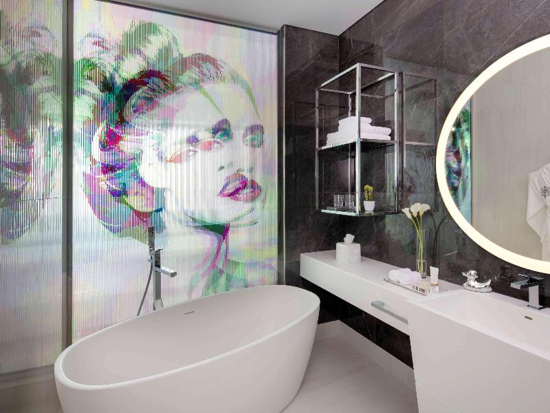 SLS Dubai Hotel & Residences - Oda