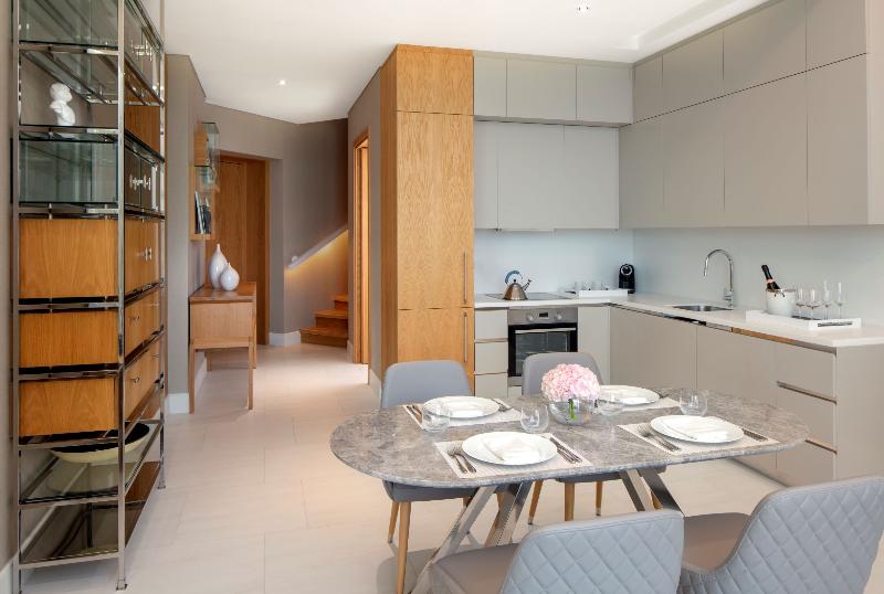 SLS Dubai Hotel & Residences - Oda