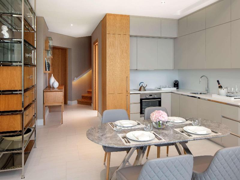 SLS Dubai Hotel & Residences - Oda