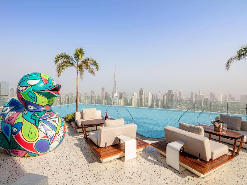 SLS Dubai Hotel & Residences - Havuz