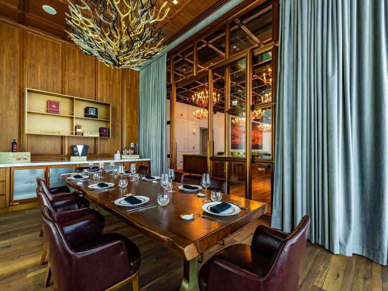 SLS Dubai Hotel & Residences - Restoran