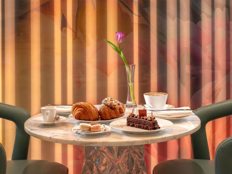 SLS Dubai Hotel & Residences - Restoran
