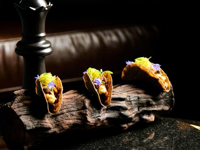 SLS Dubai Hotel & Residences - Restoran