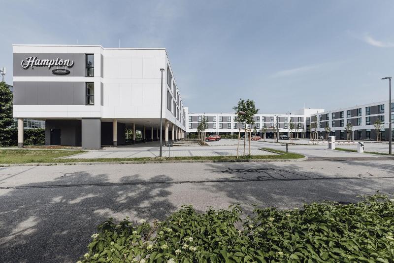 Hampton by Hilton Munich Airport South - Toplantı