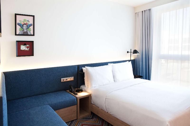 Hampton by Hilton Munich Airport South - Oda