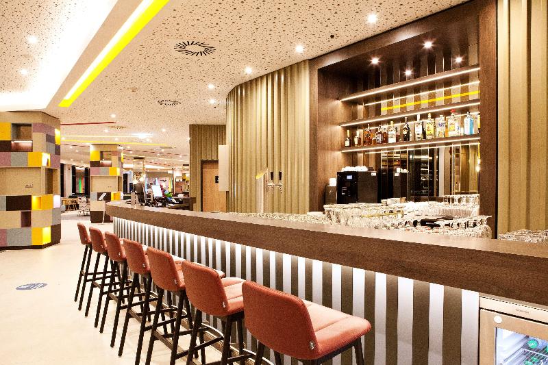 Hampton by Hilton Munich Airport South - Oda
