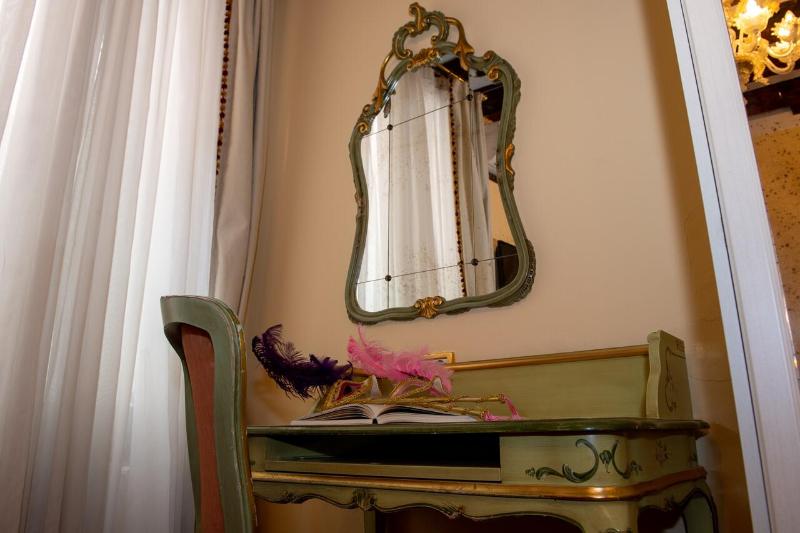 Ca' Dell'Arte Suites - Oda