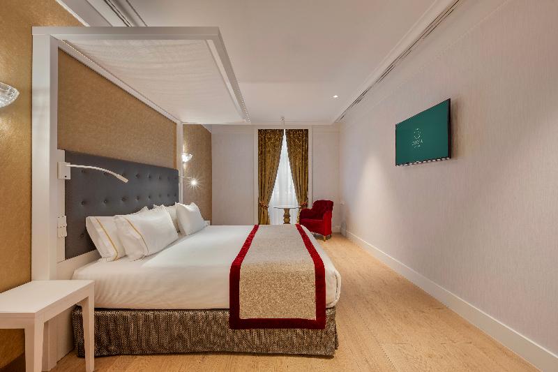 Aurea Ana Palace by Eurostars Hotel Company - Oda