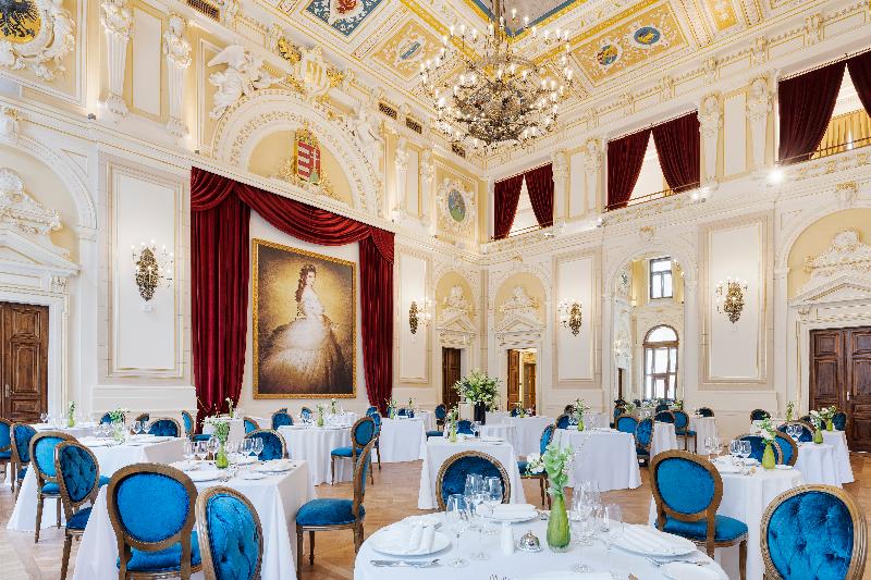 Aurea Ana Palace by Eurostars Hotel Company - Restoran
