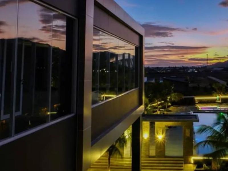 Aston Gorontalo Hotel & Convention Center - Bar