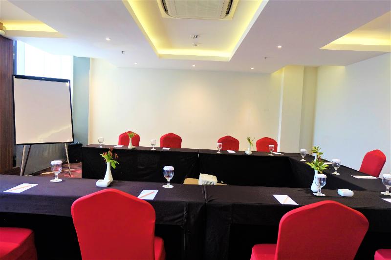 Aston Gorontalo Hotel & Convention Center - Restoran