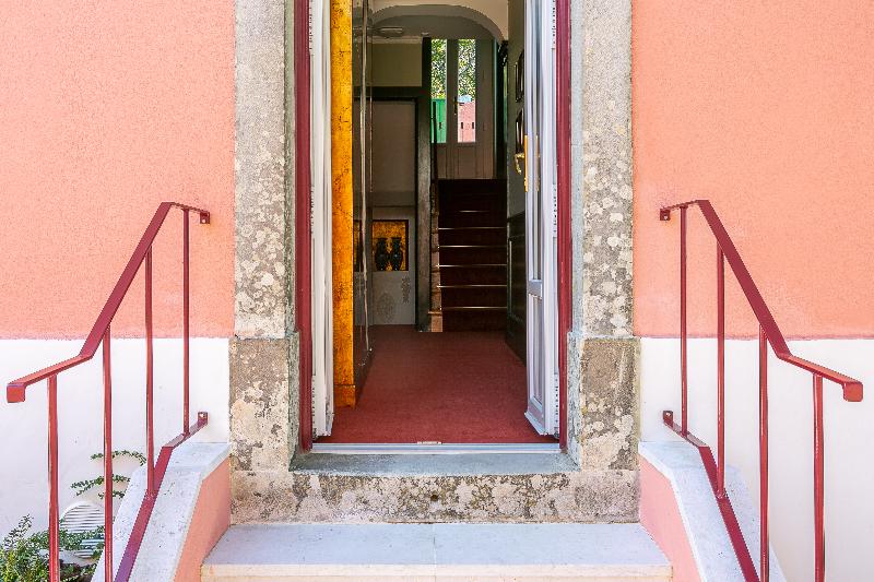 Rosegarden House by Unlock Hotels - Genel