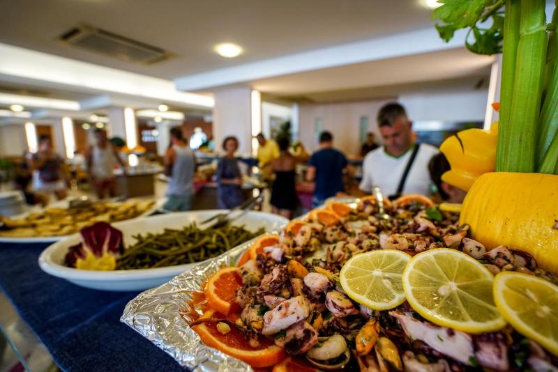 Futura Club Torre Rinalda - Restoran