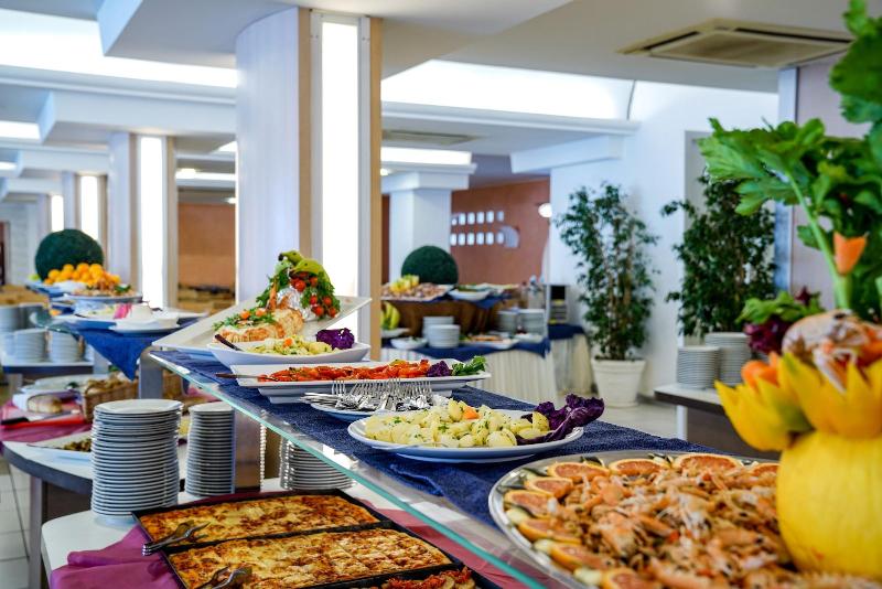 Futura Club Torre Rinalda - Restoran