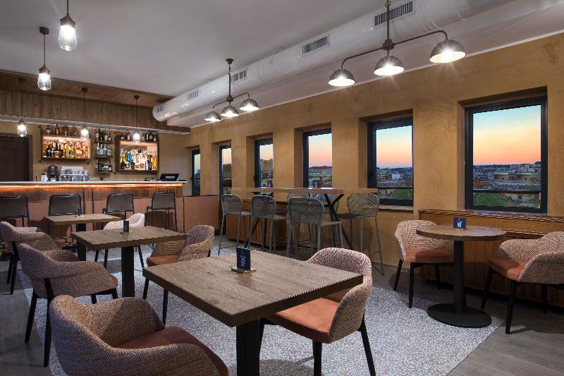 DoubleTree by Hilton Rome Monti - Teras