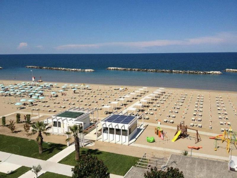 SONNE Hotel Rimini - Plaj