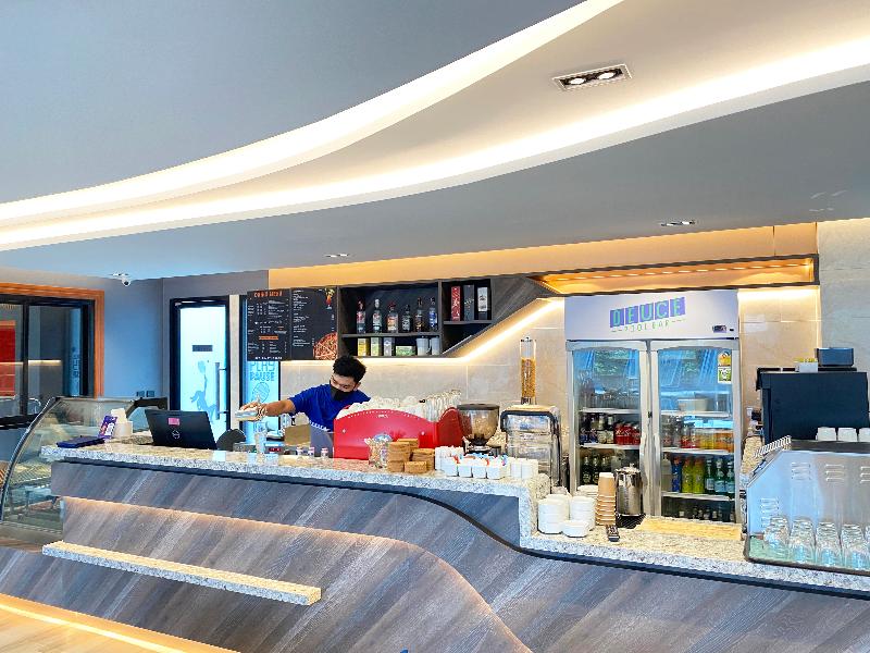 The Oceanic Sportel (SHA Extra Plus) - Bar