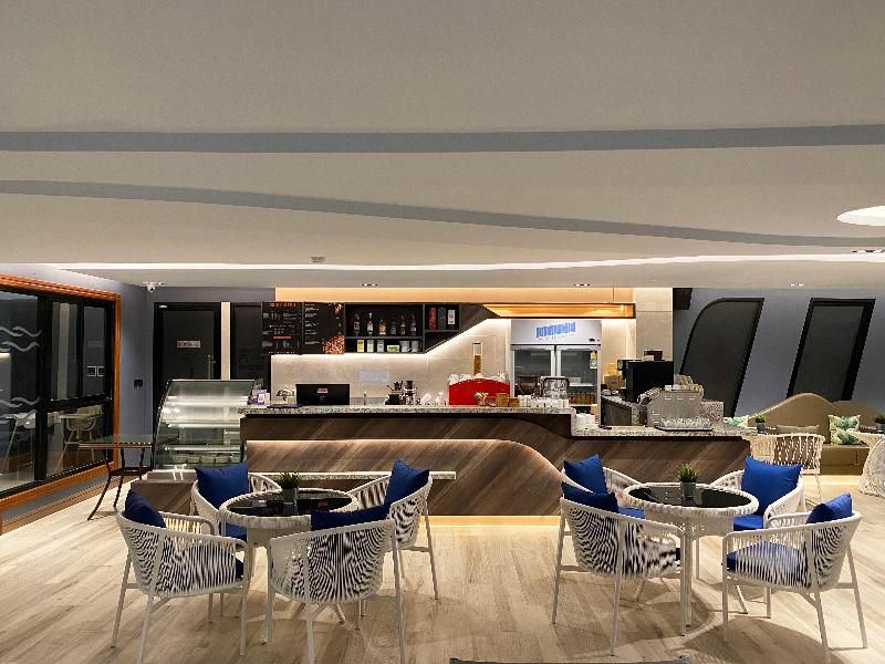 The Oceanic Sportel (SHA Extra Plus) - Bar