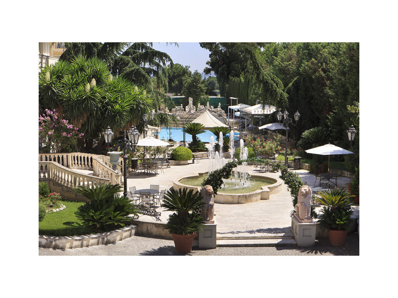 Grand Hotel Vanvitelli - Genel