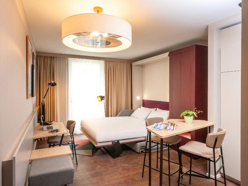 Aparthotel Adagio Zurich Center - Genel
