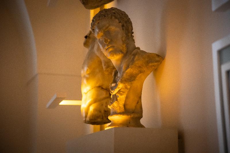 Palazzo Lecce - Lobi