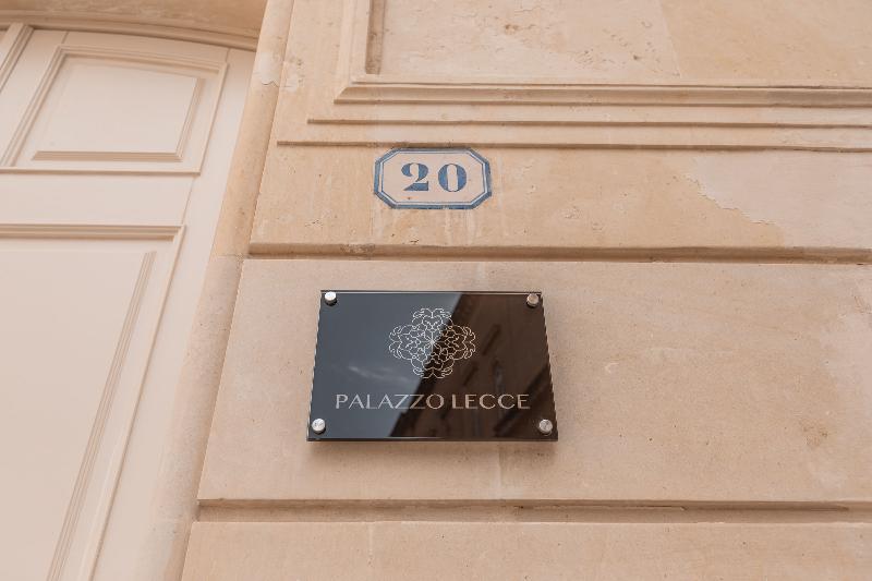 Palazzo Lecce - Genel