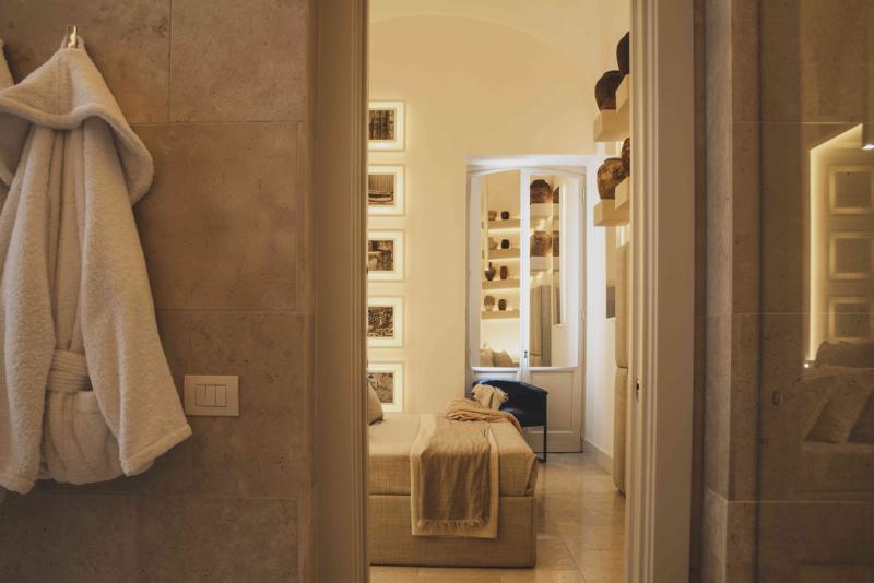 Palazzo Lecce - Oda