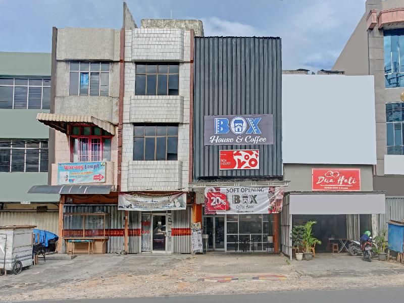 Box House - Genel
