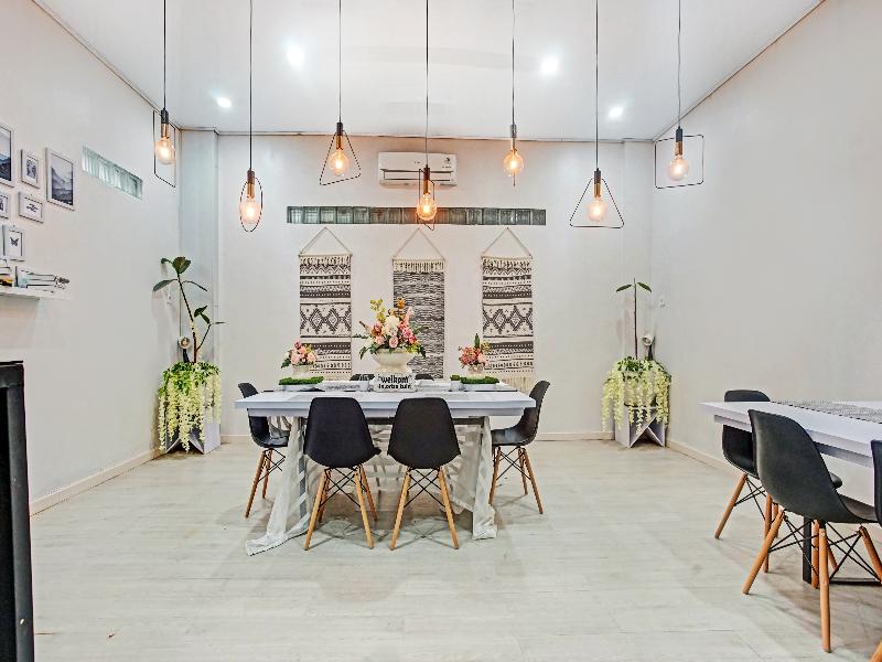 Box House - Restoran