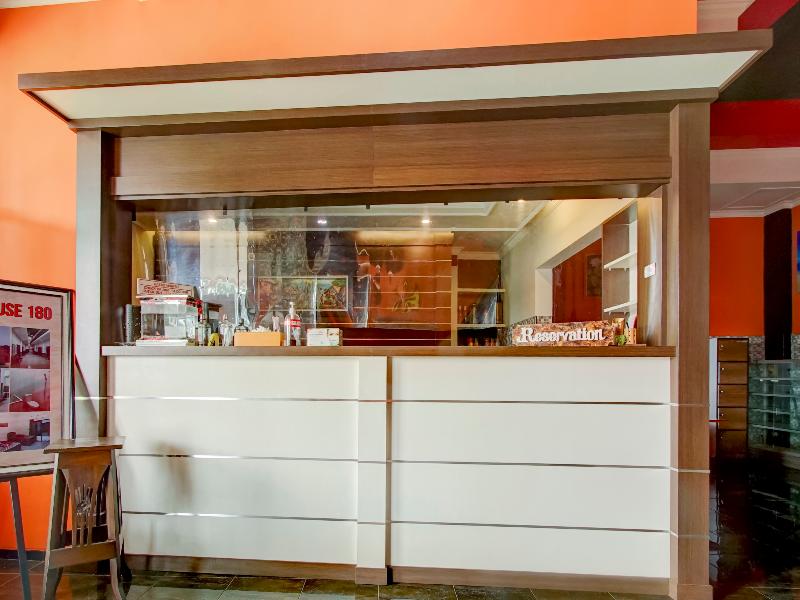 OYO 90151 Guest House 180 - Lobi