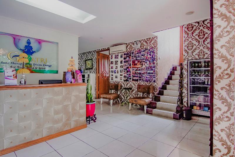 90094 Gayatri Residence - Lobi