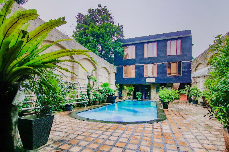 90094 Gayatri Residence - Havuz