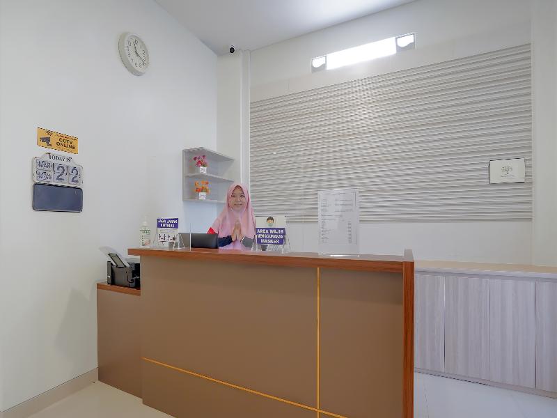 OYO 90336 Olive Guest House - Lobi